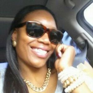 Meet your Posher, Mayia